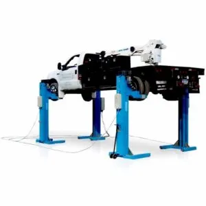 RAVAGLIOLI 4 COLUMN MOBILE LIFTS 5.5T PER COLUMN